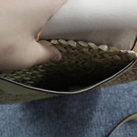 Claudie Pierlot Crossbody Shoulder Bag Woven Basket Leather Flap Cream Vacation - Picture 5 of 8